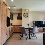 Poznan Jezyk-Charming Apartment Free Parking